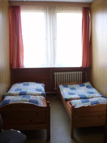 Hostel Monty Ricany (Central Bohemian) Exterior foto